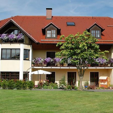 Gaestehaus Am Sonnenhang Erbendorf Exterior foto